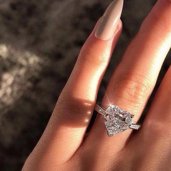 .925 Sterling Silver Heart Shaped Solitaire Ring 6 - Picture 6 of 6